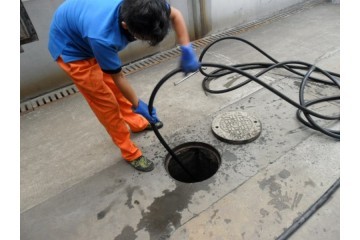 北京通州八里桥清洗管道疏通 抽粪清理化粪池